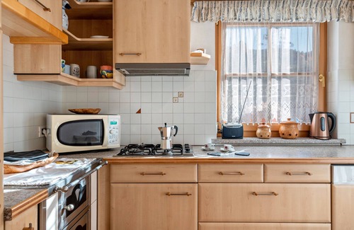 Badia Apartamento | Apartamento '1' con vistas a la montaña, jardín compartido y Wi-Fi