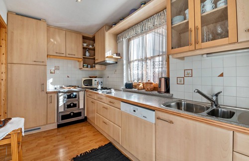 Badia Apartamento | Apartamento '1' con vistas a la montaña, jardín compartido y Wi-Fi
