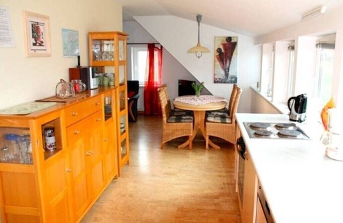 Holtgast Apartamento | Apartment 10 at Ferienhaus-Ferienhof Eilts-many ponies and other animals, close to the North Sea