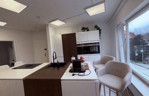 Bad Aibling Apartamento | Apartamento-Apartamento-Baño para personas con movilidad reducida-Balcón-Komfort