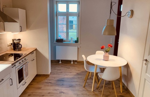 Groß Pankow Apartamento | Apartment 2, 84 sqm, 1 bedroom, 1 living/bedroom, max. 4 persons