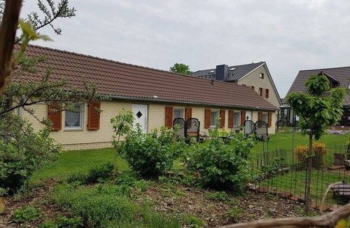 Byhleguhre Apartamento | Apartment 2, bedroom, living room with kitchen, shower/WC, terrace - Spreewald-Ferienwohnung Keym
