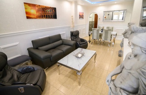 Barriada del Río San Pedro Apartamento | Apartamento ∙ 2 habitaciones ∙ 4 huéspedes