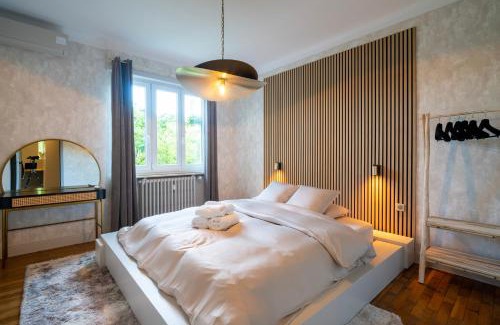 Selestat Apartamento | Apartment 2 Bedrooms & Terrace - Fully Air-Conditioned - King Size Beds