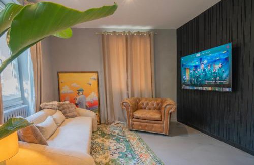 Selestat Apartamento | Apartment 2 Bedrooms & Terrace - Fully Air-Conditioned - King Size Beds