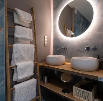 Selestat Apartamento | Apartment 2 Bedrooms & Terrace - Fully Air-Conditioned - King Size Beds