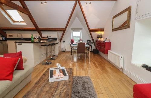 Llanbedrog Apartamento | Apartment 2, Gorwel Glas