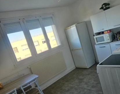 Meyzieu Apartamento | Apartment 2 minutes from Groupama