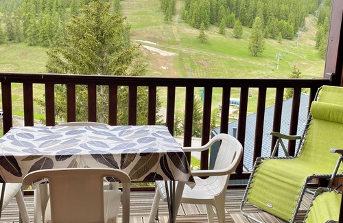 Peone Apartamento | Apartment 2 p 6 sleeps comfort in chalet in Valberg. private parking