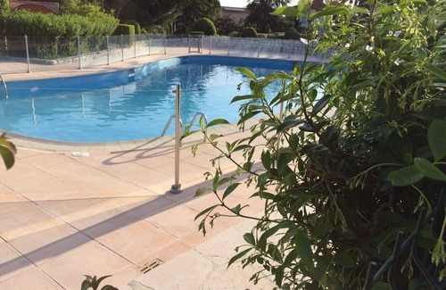 Plaine de la Brague Apartamento | apartamento de 2 dormitorios, cerca del mar, piscina, pista