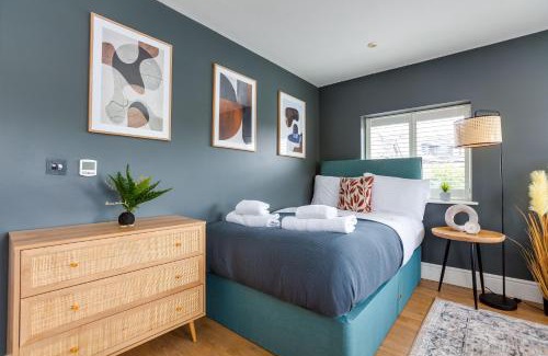 Runnymede Apartamento | Apartment, 2 rooms , up to 5 guests, free pkg -pkg by Tent serviced Apartments