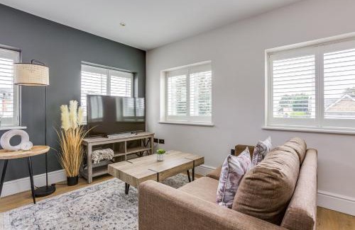 Runnymede Apartamento | Apartment, 2 rooms , up to 5 guests, free pkg -pkg by Tent serviced Apartments