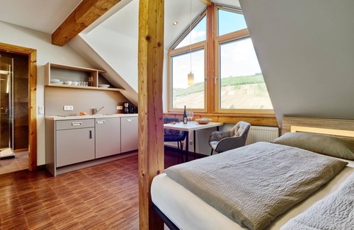 Lieser Cama Y Desayuno | Apartment 2 - Schumann Winery