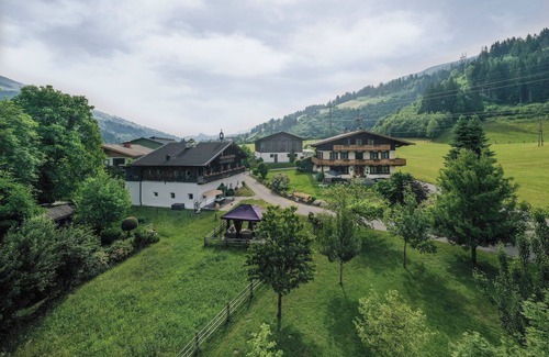 Taxenbach Apartamento | Apartamento '2' con vistas a la montaña, balcón y Wi-Fi