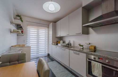 Nazare Apartamento | Stunning 2-bed Apartment in Nazaré With Garage