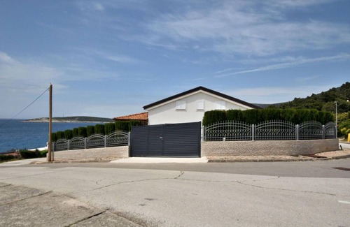 Miholascica Apartamento | Apartamento ∙ 3 habitaciones ∙ 8 huéspedes