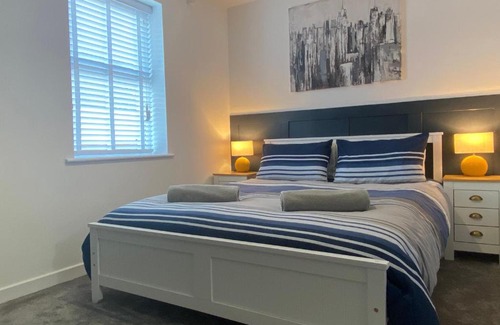 Tyn-y-Gongl Apartamento | Apartment 3 Benllech with Sea views