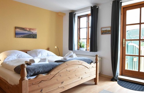 Stove Apartamento | Apartment 3 with 1 bedroom (2-4 people) first floor / 1 pet allowed - Villa Seeheim Holiday property right on the water