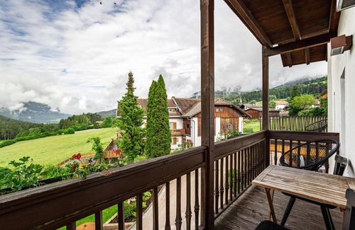 Issengo Apartamento | Apartamento '3' con vistas a la montaña, piscina compartida y Wi-Fi
