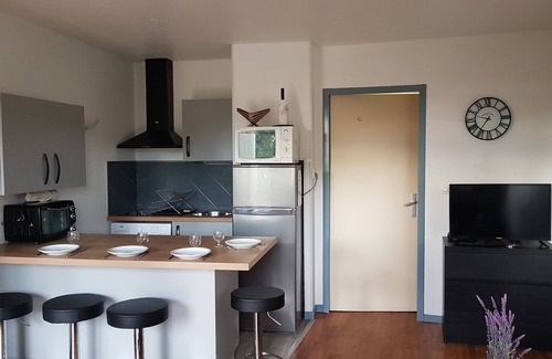 Fabron Apartamento | Apartamento para 4 personas, vista al mar a 500 metros del Promenade des Anglais, piscina