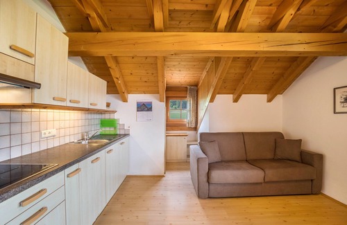 Valdaora di Sopra Apartamento | Apartamento '4' con vistas a la montaña, jardín compartido y Wi-Fi