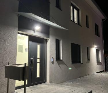 Runingen Apartamento | Apartment 4 Zimmer 111 Qm Küche, großes Balkon, 2x Bad Auto Parkplatz Citynah Braunschweig