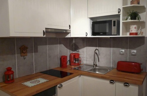 Viel-Alpe Apartamento | Encantadores renovadas 2 habitaciones comienzan / esquís acabado