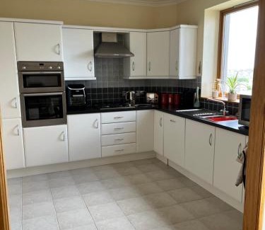 Thurso Apartamento | Apartment 500 - Metro style apartment on NC500