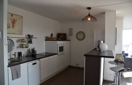La Jetee Apartamento | APARTAMENTO 70 M2 TERRAZA 42M2 SOLARIUM VISTA AL MAR APARCAMIENTO WIFI