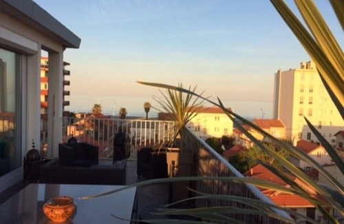 La Jetee Apartamento | APARTAMENTO 70 M2 TERRAZA 42M2 SOLARIUM VISTA AL MAR APARCAMIENTO WIFI