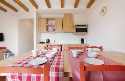 Tremosine Apartamento | Apartamento 'Agriturismo Hegemone Romantico' con vistas a la montaña, terraza privada y Wi-Fi