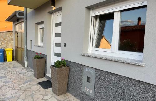 Gregovica Apartamento | Apartment A & N with FREE private parking
