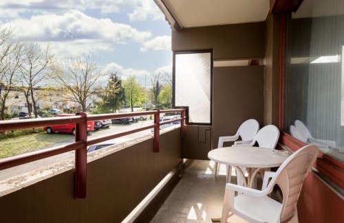 Lahnstein auf der Hohe Apartamento | Apartment A109 by Interhome