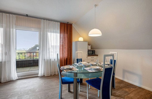 Stinteck Apartamento | Apartamento 'Abendsonne' con jardín compartido, balcón y Wi-Fi