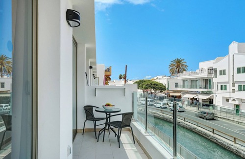 Playa de Mogan Apartamento | Apartamento "Albamar 1D" con vistas a la montaña, Wi-Fi, aire acondicionado y balcón