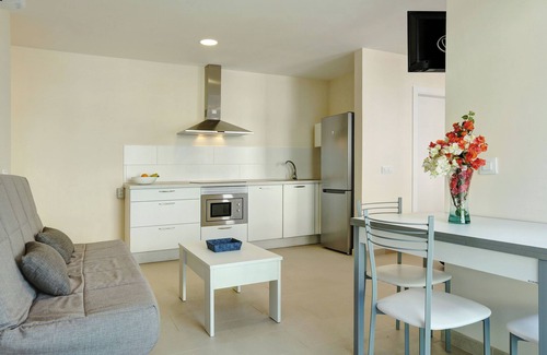 Playa de Mogan Apartamento | Apartamento Albamar 1A con vistas a la montaña, Wi-Fi, aire acondicionado, balcón y terraza