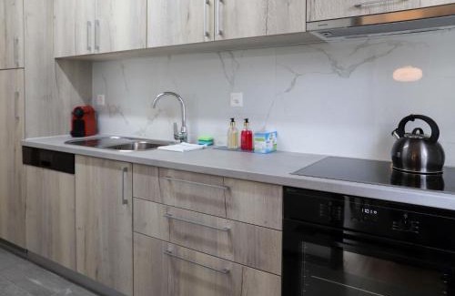 Davos-Platz Apartamento | Apartment Allod Park Haus C 301 by Interhome