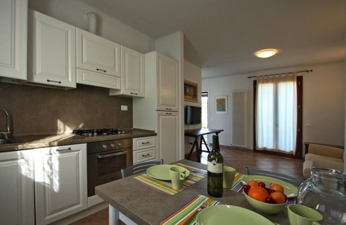 Pesaro Apartamento | Apartment Alloro 5 - Dos Habitaciones Piso, Capacidad 5