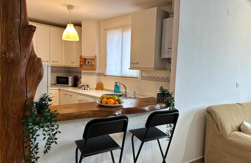 Guejar Sierra Apartamento | Apartment 'Alojamiento El Pilar' with Mountain View and Wi-Fi
