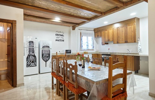 Pozo Alcon Apartamento | Apartamento 'Alojamiento Rural Soler' con piscina privada, jardín privado y Wi-Fi