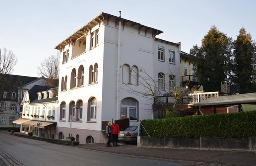 Bad Pyrmont Apartamento | Apartment Am Hylligen Born - Apartment, shower and bath, toilet (bookable)