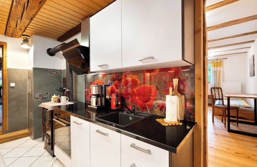 Baden-Baden Apartamento | Apartamento 'Am Rubach' con terraza compartida, jardín privado y Wi-Fi