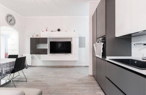 Zona XII Torre Spaccata Apartamento | Apartamento 'Amars House' con balcón, Wi-Fi y aire acondicionado