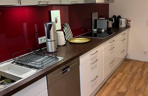 Neukirchen-Vluyn Apartamento | Apartamento 'An Littard Kull' con terraza privada y Wi-Fi