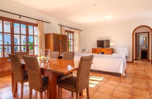 Manacor Apartamento | Apartment Ana II by Interhome