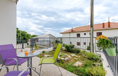 Kastela Apartamento | Apartment Anamaris