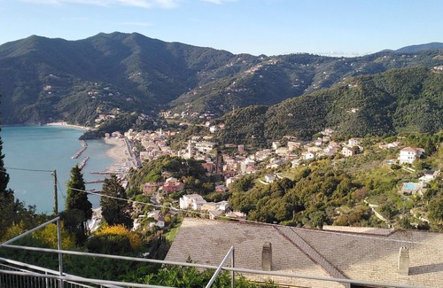 Moneglia Casa | APARTMENT AND TERRACE 100 SQM SEA VIEW+PANORAMA LEMEGLIO PRIVATE PARKING