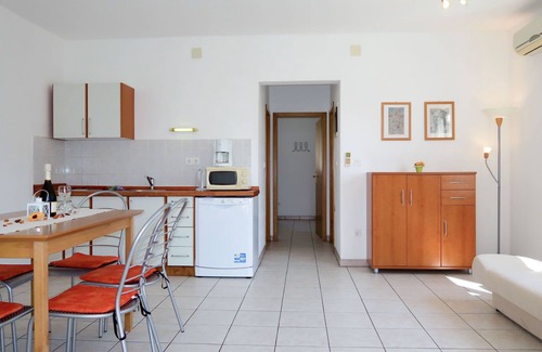 Barbat na Rabu Apartamento | Apartamento Andrea by Interhome