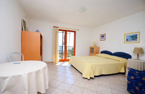 Ravni Apartamento | Apartment Andreas