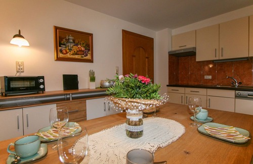 Burgstall Apartamento | Apartamento Anger by Interhome